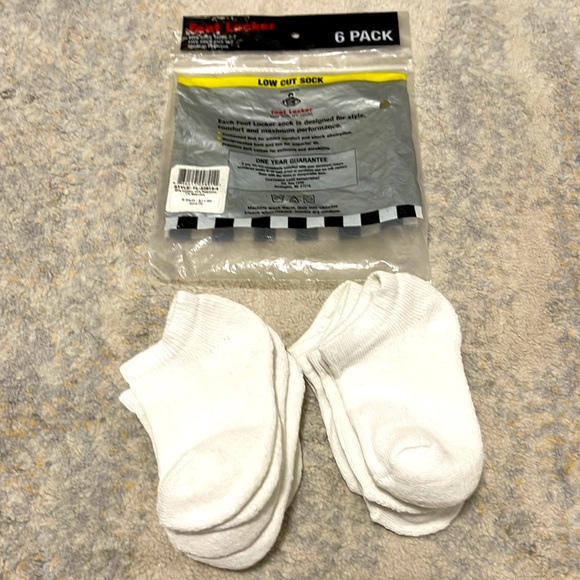 NIB 6-pair Baby Low Cut Socks In White By Foot Locker 3-7 Months - Picture 7 of 8